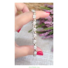 SİLVER ZİRKON TAŞLI KALPLİ BİLEKLİK B24A11