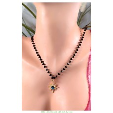 14 K (ALTIN KAPLAMA) GÜNEŞ MOTİFLİ SİYAH BONCUKLU KOLYE K69Z15