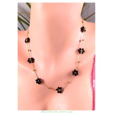 14 K ( ALTIN KAPLAMA) BONCUK SİYAH ÇİÇEK MOTİFLİ KOLYE K78Z15