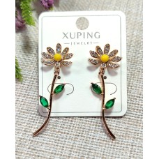 ZİRKON TAŞLI PAPATYA KÜPE P25F13 ZİRKON TAŞLI PAPATYA KÜPE P25F13